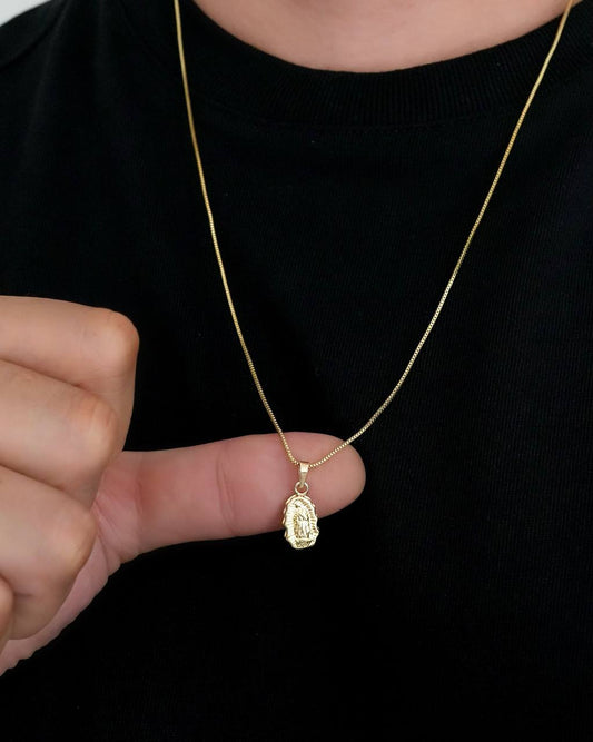 DIJE VIRGEN DE GUADALUPE TALLADA SMALL